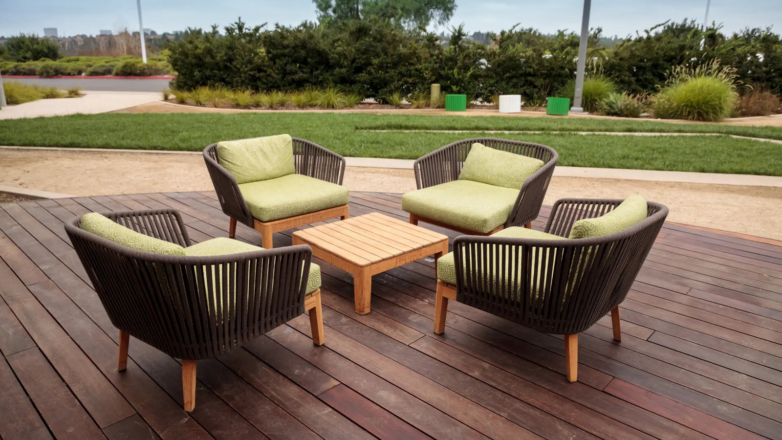 Cushions-You-Should-Consider-For-This-Spring | ZIPCushions