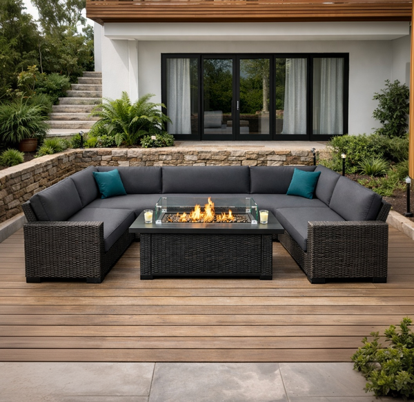 How to Choose Outdoor Furniture Cushions That Last
