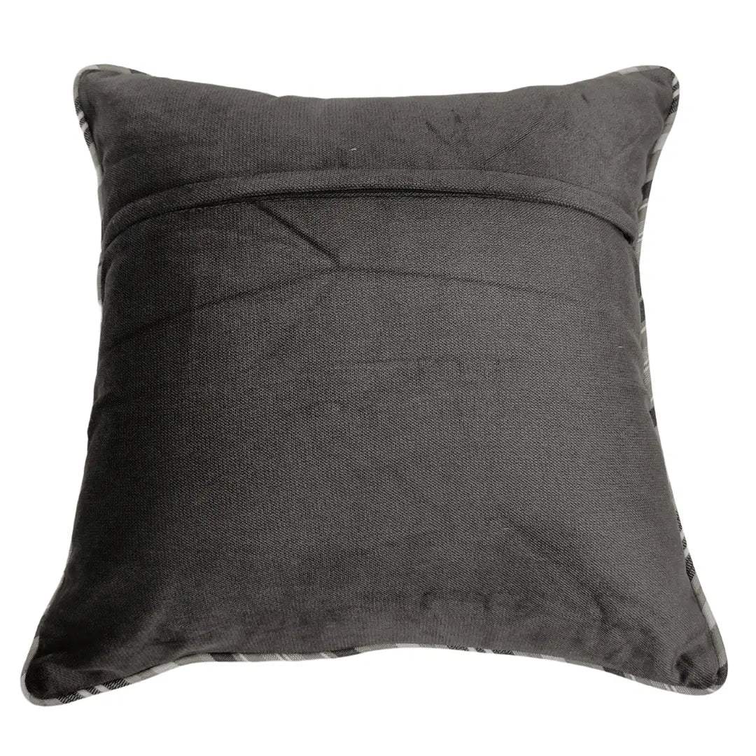 Classic Contrast Pillow Covers (16x16, Set of 2) | ZIPCushions - view 3